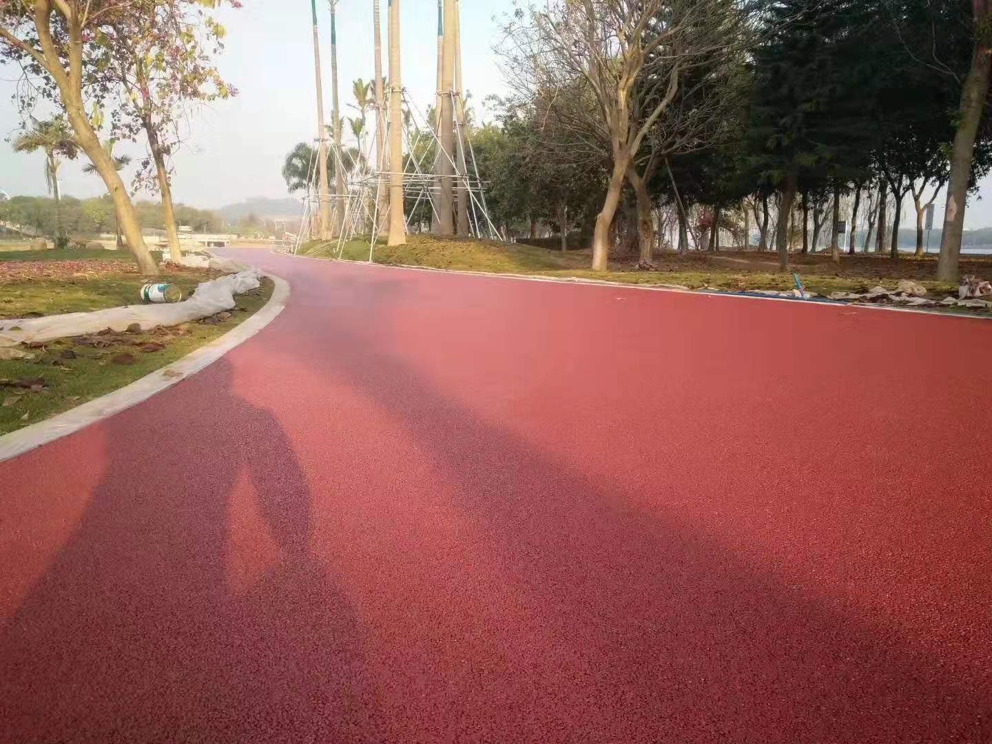 萊蕪彩色陶瓷顆粒路面